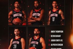 科尔：？火箭今日“五大”首发平均身高2米09 除了阿门外均2米11+