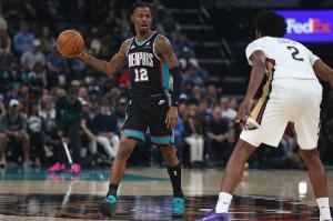 摸不到我！莫兰特“甩尾”骗翻菜鸟费尔斯 还指着他嘲笑