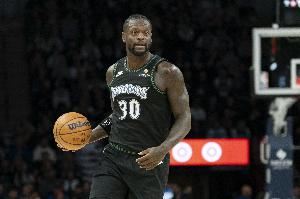 主场用了全新灯光布置！兰德尔：这让我想起在斯台普斯的岁月