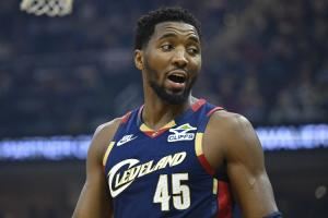 帕金斯:米切尔会成为史上常规赛最佳球员之一 但没人在意这个